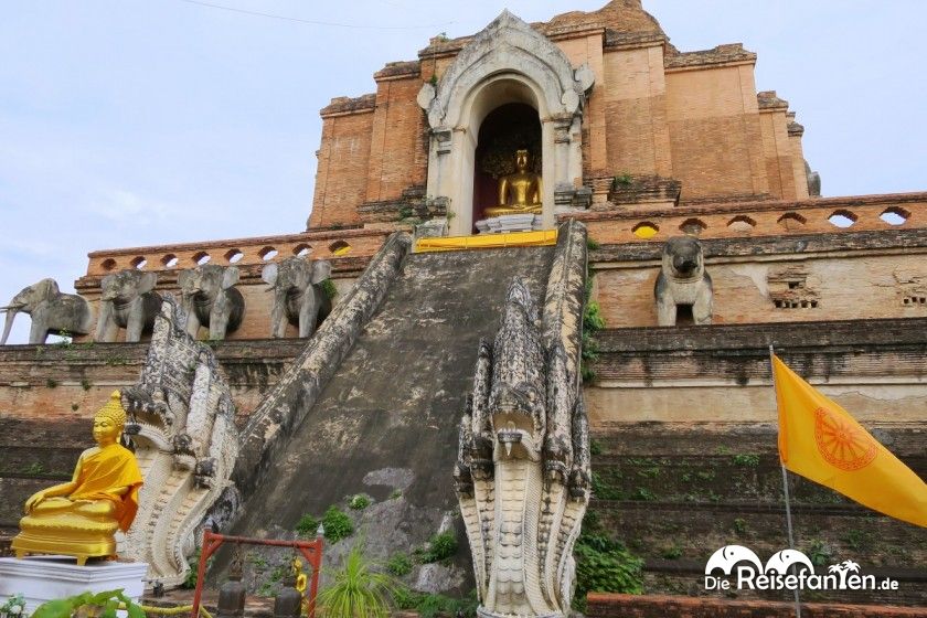 Tempel in Chiang Mai.jpg