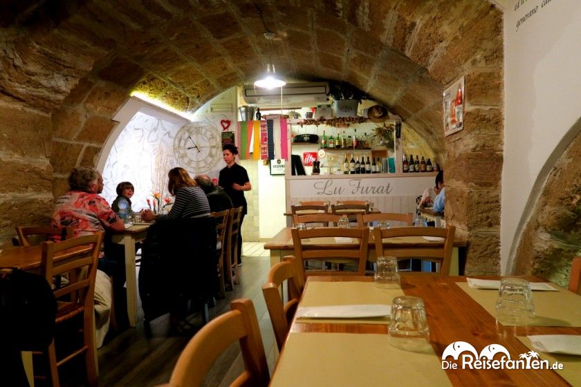Restaurant im Gewölbe - das Restaurant Lu Furat in Alghero