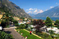 Die Hotels San Pietro und Cristina bieten einen tollen Blick auf den Gardasee