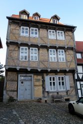 Altes liebevoll verziertes Haus in Quedlinbur