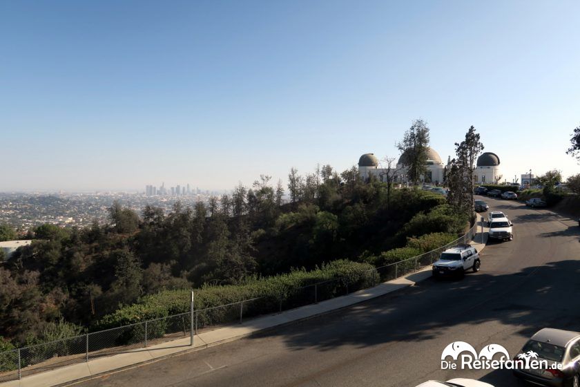 Zufahrtsstraße zum Griffith Observatory auf dem Mount Hollywood