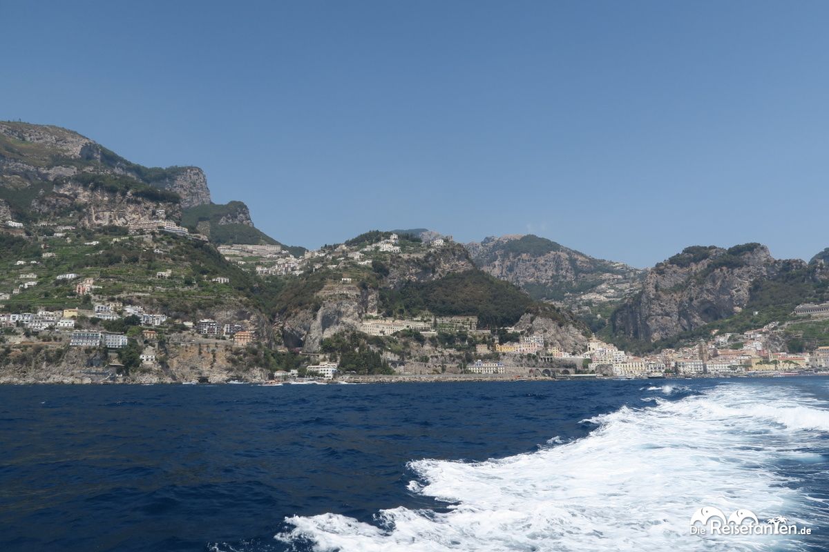 Blick zurück nach Amalfi Stadt