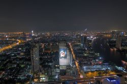 Spektakulärer Blick von der Sky Bar im Lebua in Bangkok