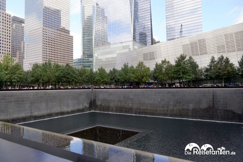 Die Wasserinstallationen am Ground Zero sind riesig