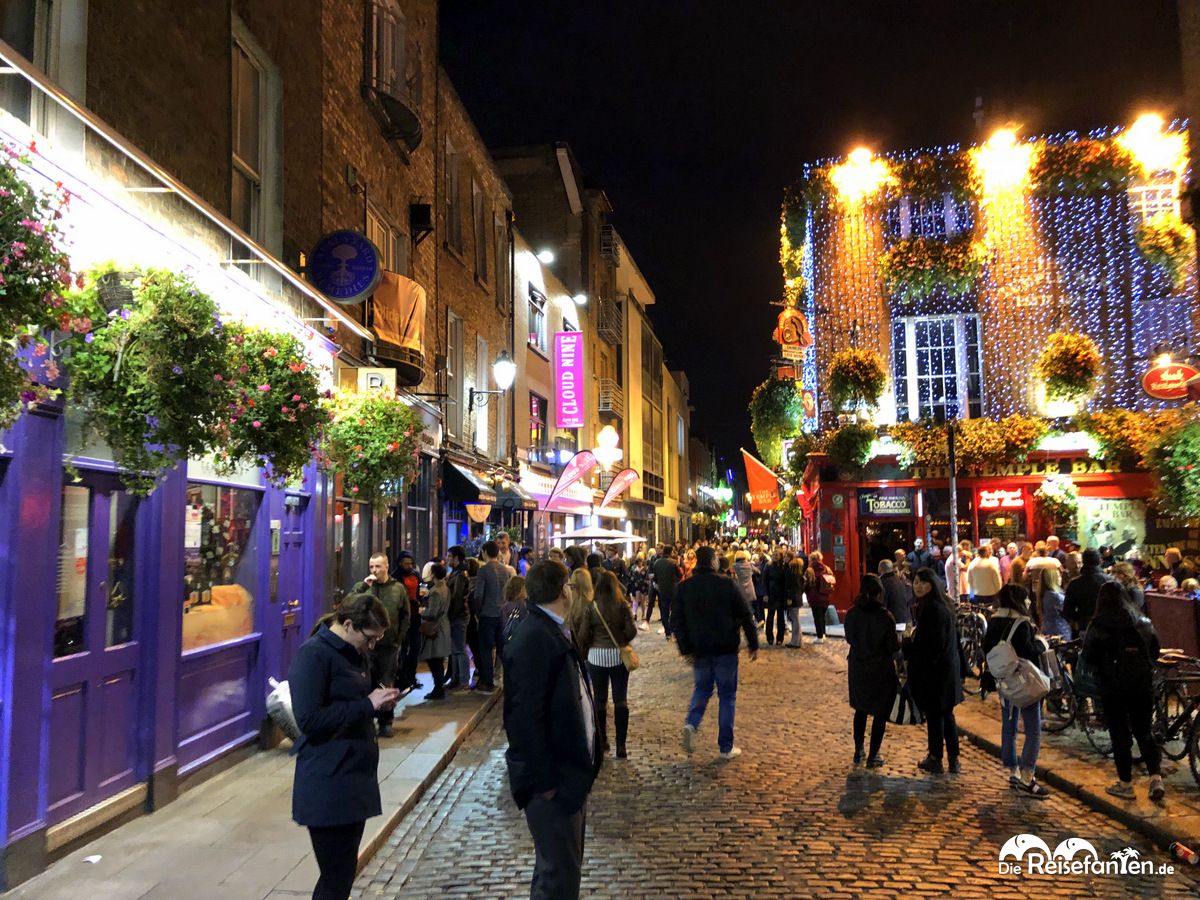 Temple Bar in Dublin bei Nacht