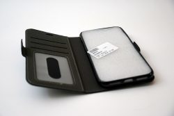 Wallet Case von huellegestalten