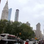 Rechts in der Ferne das Flatiron Building in NYC