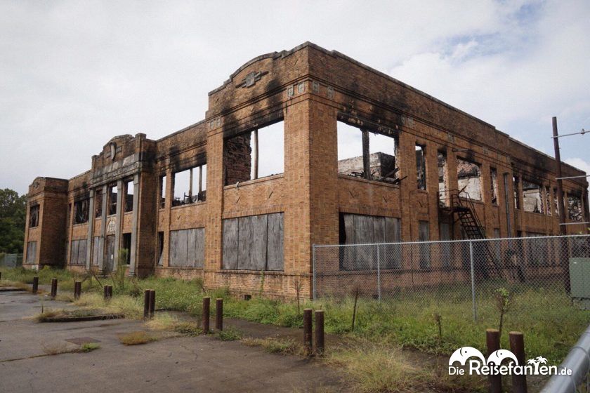 Die ehemalige Tuttle School aus True Detective