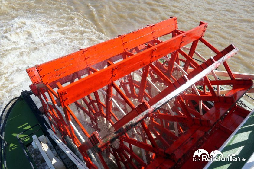 Das Schaufelrad des Steamboat Natchez in New Orleans