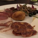 Vorspeisenteller im Agriturismo Creta Rossa