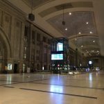 Der Leipziger Hauptbahnhof bei Nacht