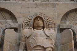 Detailaufnahme am Völkerschacht Denkmal in Leipzig