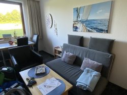 Wohnbereich der Pematra Ferienwohnung in Travemünde