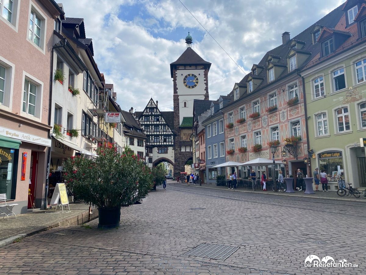 Blick auf das Schwabentor in Freiburg