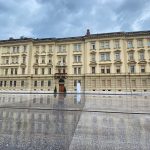 Blick auf das Kraftfahrzeugamt in Bozen