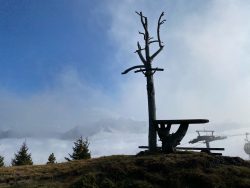 Nebelblick von der Seiser Alm in Südtirol