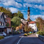Blick auf die Rainkirche in Bruneck