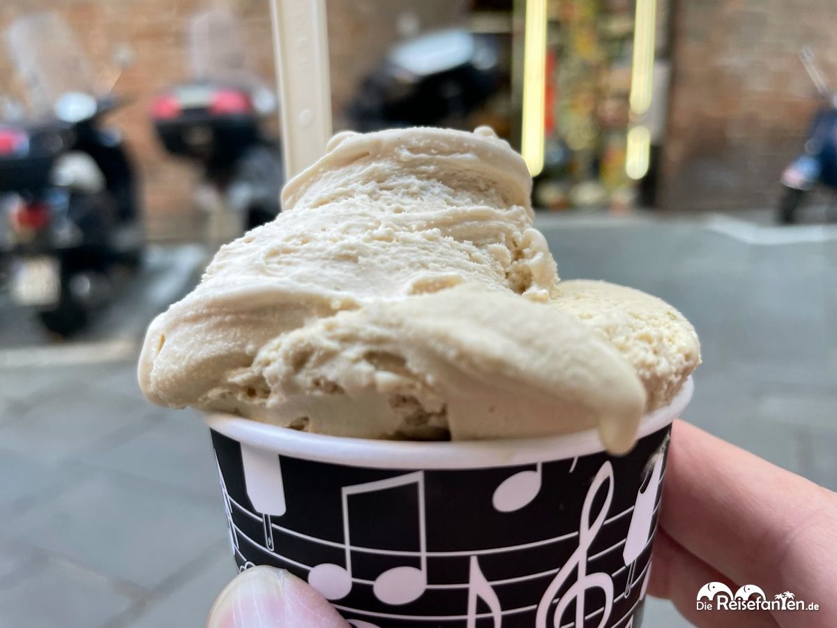 Eis in Großaufnahme von der Gelateria Nice in Siena