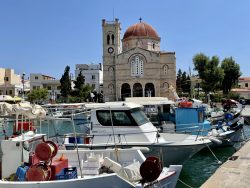 Die Kirche Isodia Theotokou auf Aegina