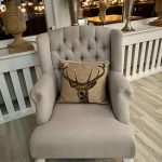 Gemütlicher Sessel im HOME Suites Apartment in Braunlage