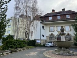 Alte Villa und Wohnblock vom Parkhotel Bad Harzburg