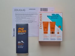 Lieferschein und die Produkte unserer Douglas Lieferung