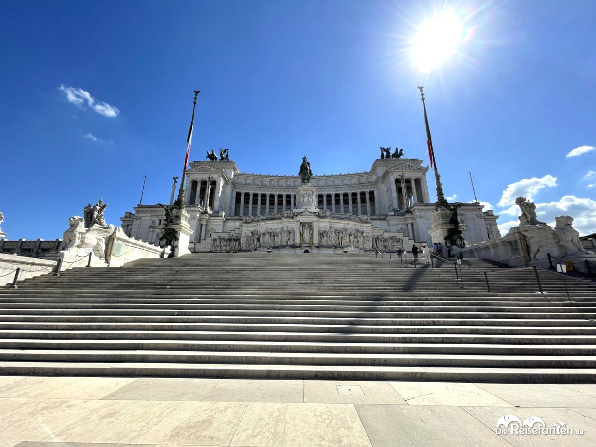 Aufgang zum Vittorio Emanuele Denkmal in Rom