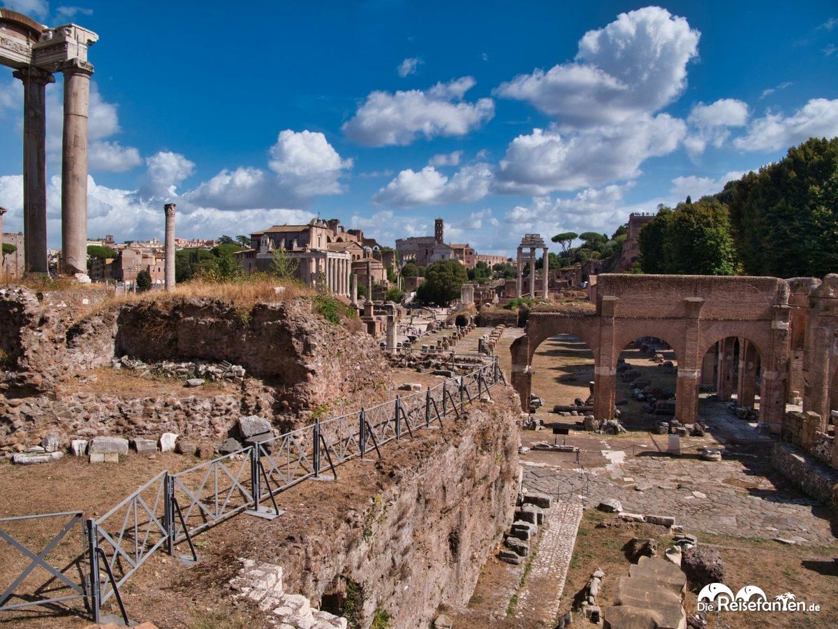 Forum Romanum in Rom 35