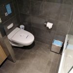 Sanitärbereich aka Badezimmer 2 der Suite an Bord der Harmony of the Seas