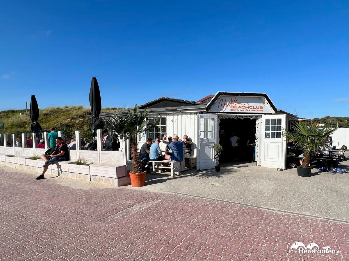 Außenansicht von Uschis Beachclub auf Baltrum