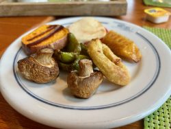 Grillgemüse zum Frühstück im Strandhotel Wietjes auf Baltrum