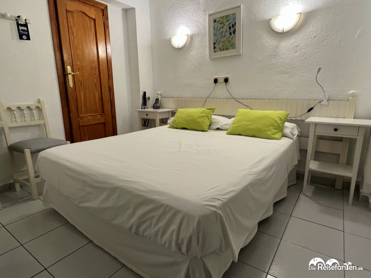Zimmer im Hotel Garau auf Mallorca
