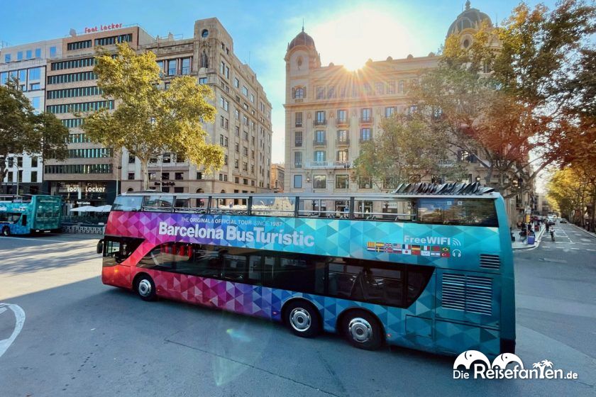 Barcelona Bus Turistic unterwegs in Barcelona