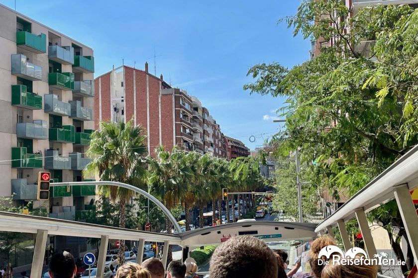 Mit der Barcelona Bus Turistic in den Straßen von Barcelona