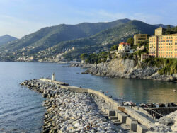 Kleines Leuchtfeuer in Camogli