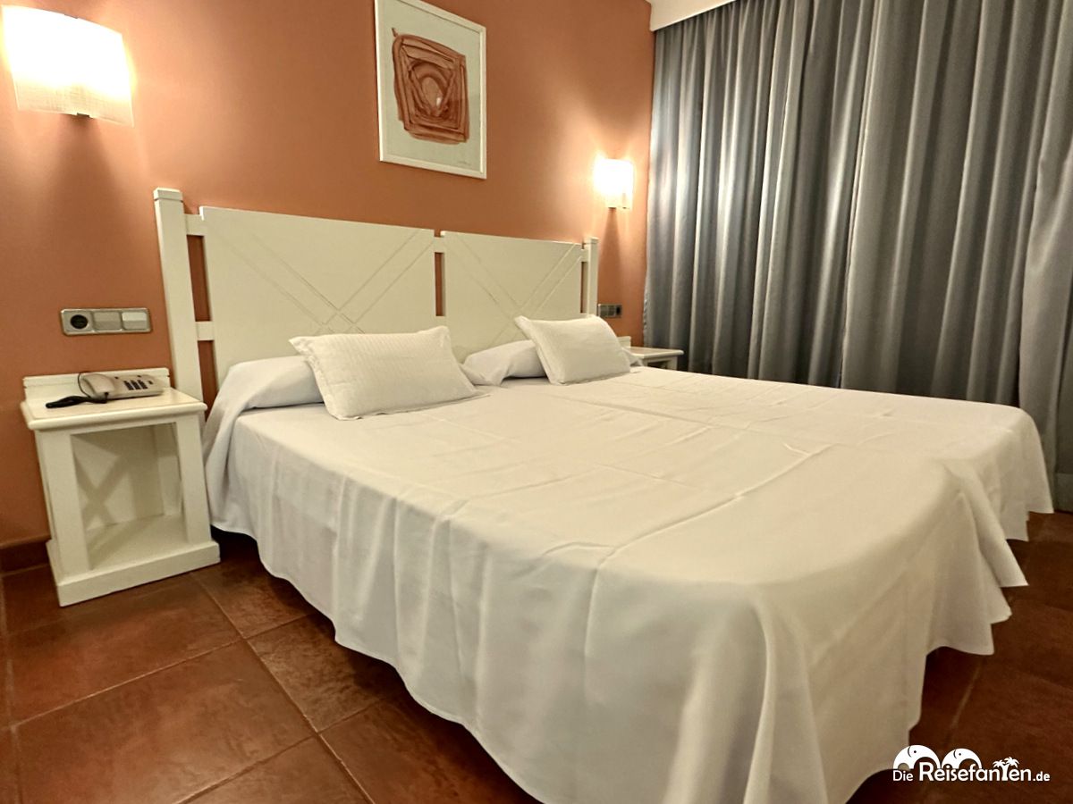 Doppelzimmer im Hotel Na Forana in Cala Ratjada