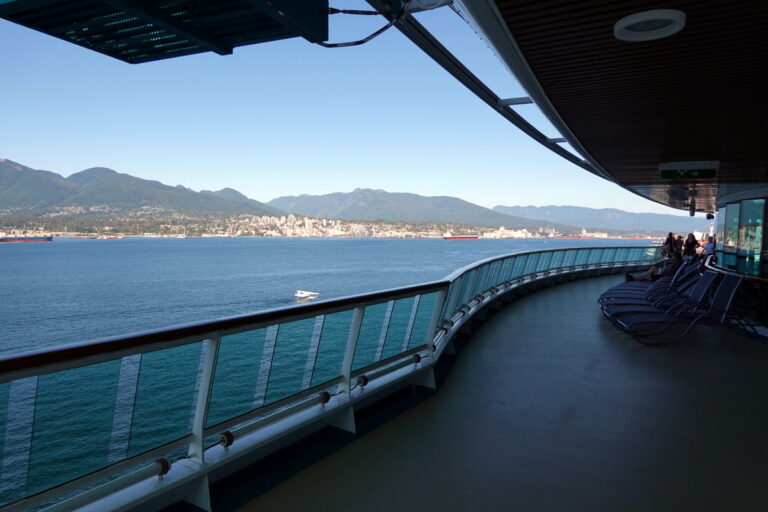 Ausfahrt aus dem Hafen von Vancouver 08