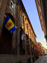 Mittelalterliche Gasse von Corinaldo