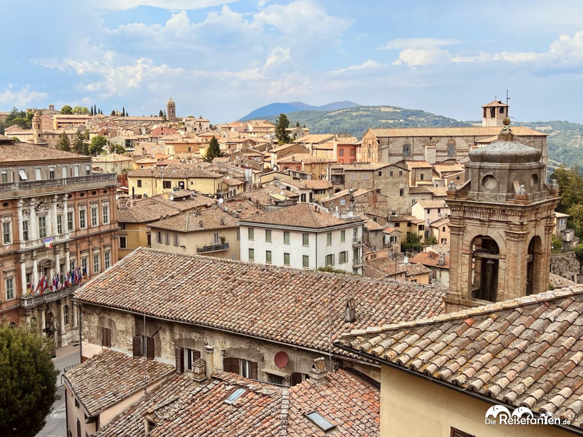 Über den Dächern von Perugia 1