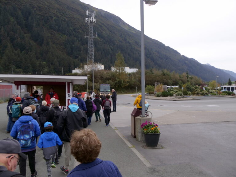 Von Juneau aus zum Mendenhall Glacier 01