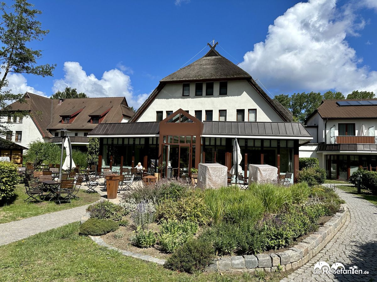 Gartenansicht Ringhotel Warnemünder Hof 1