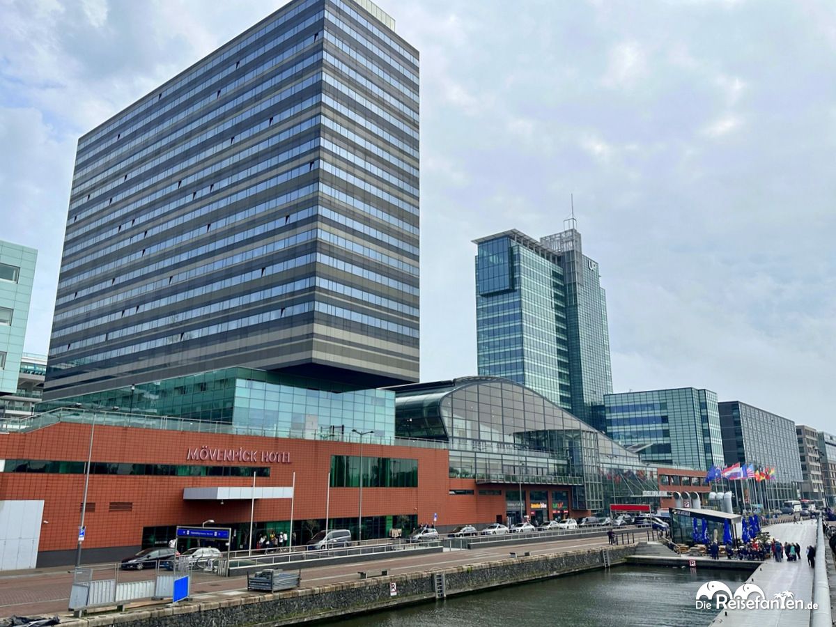 Kreuzfahrt Terminal Amsterdam 1