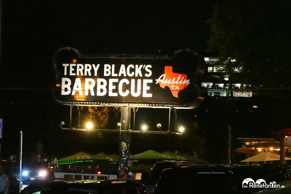 Leckeres BBQ bei Terry Black in Austin 01