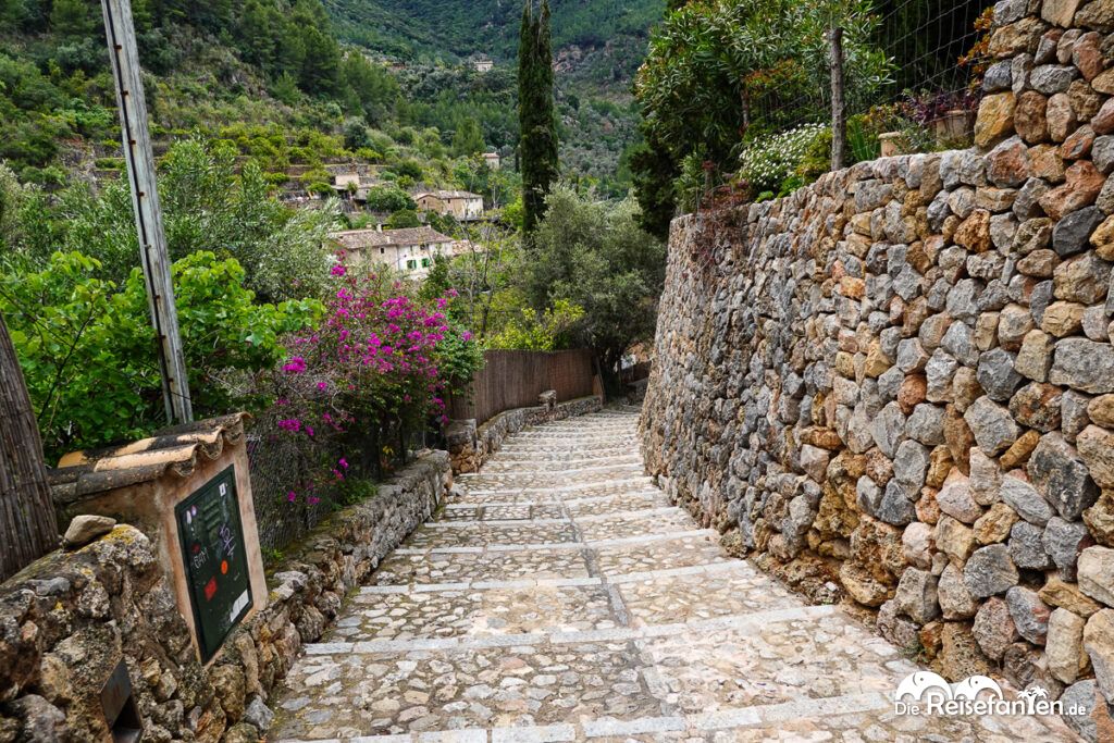 Ein Spaziergang durch das Bergdorf Deià (3)