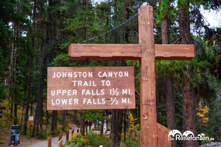 Johnston Canyon (1)