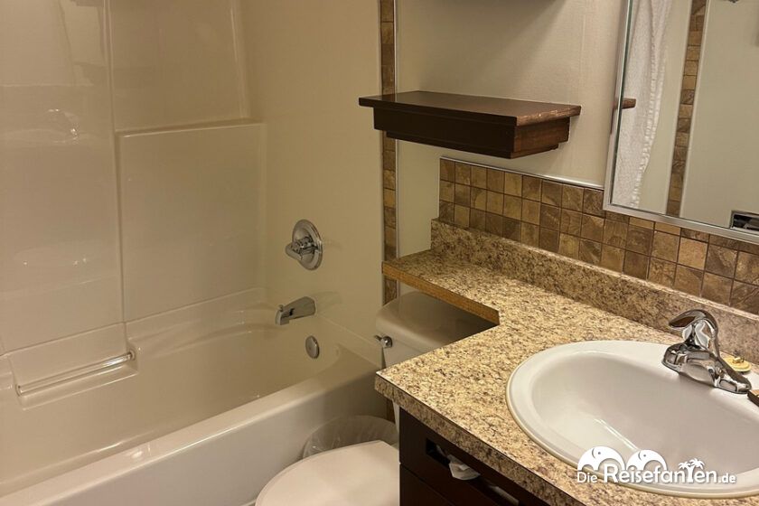 Overlander Mountain Lodge (12)