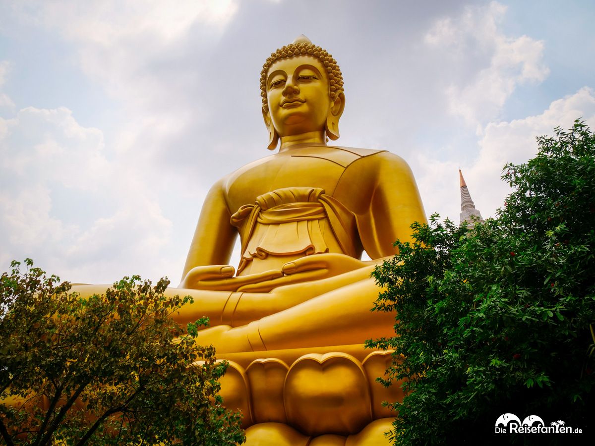 Big Buddha (3)