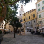 Ein Blick auf die glamouröse, aber widersprüchliche Riviera in San Remo (5)