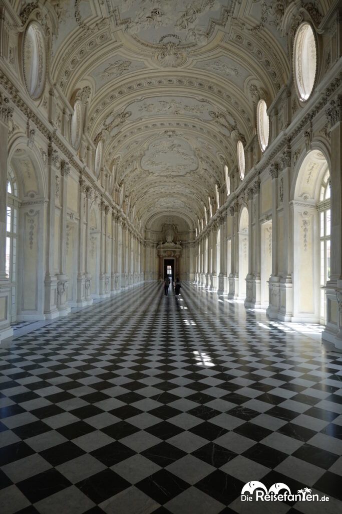 Ein Rundgang durch die Reggia di Venaria – elegante Pracht und grüne Oasen (14)