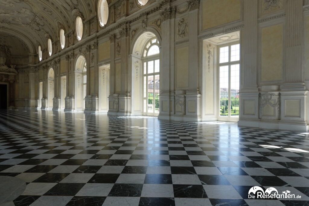 Ein Rundgang durch die Reggia di Venaria – elegante Pracht und grüne Oasen (20)